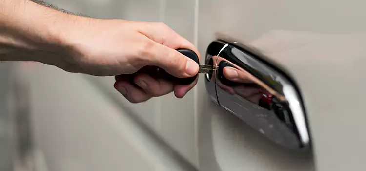 Why Choose Our Auto Locksmith Team in Downey, CA?